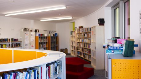 Leseclubs und media.labs - Fördermöglichkeiten für Ganztagsschulen Leseclubs und media.labs - Fördermöglichkeiten für Ganztagsschulen