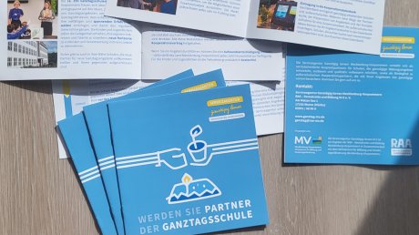 Handreichung-Partner-werden.jpg